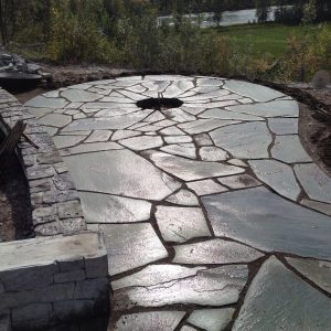 bluestone-random-flagstone-expert hardscaping contractor Kelowna